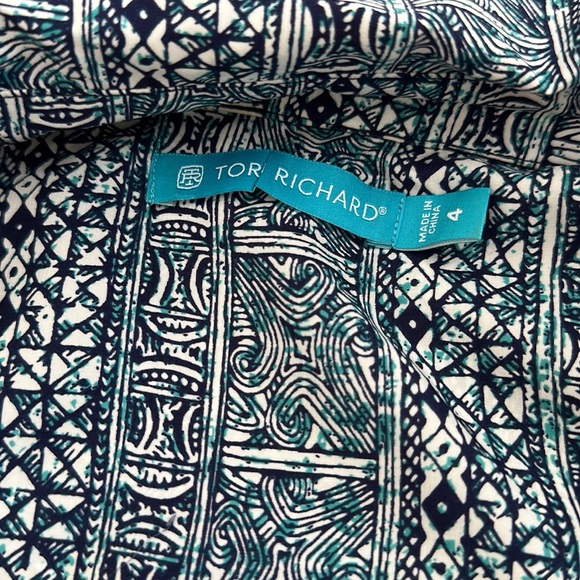 Tori Richard Shirt Dress with Pockets! - Picture 3 of 4